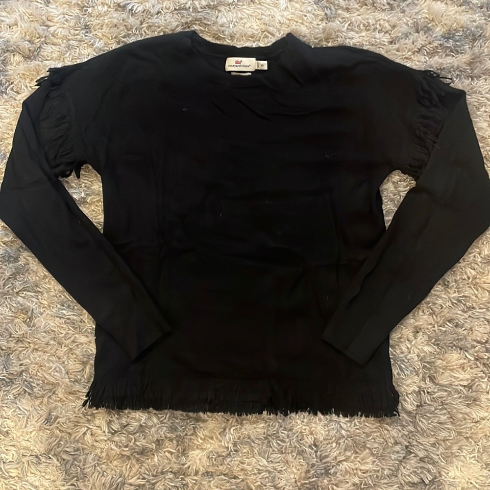 Vineyard vines crew neck fringe sweater